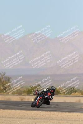 media/Dec-09-2023-SoCal Trackdays (Sat) [[76a8ac2686]]/Turn 4 Set 1 (1120am)/